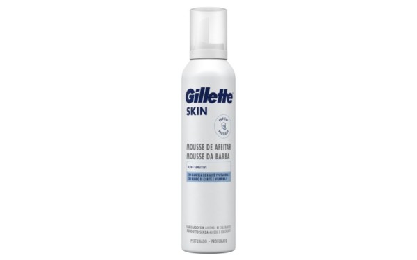 GILLETTE SKIN MOUSSE DA BARBA ULTRA SENSITIVE CON BURRO DI KARITE' E VITAMINA E 240 ML.